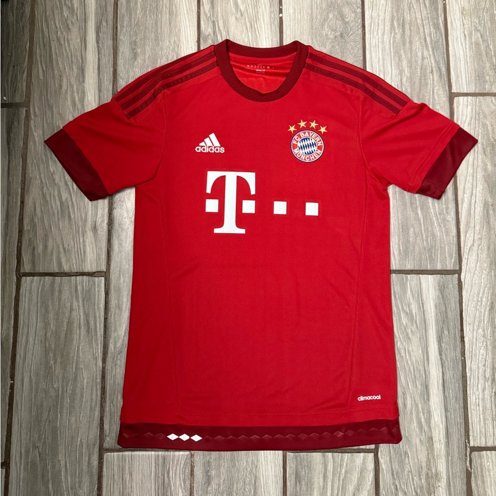 Adidas Bayern Munich 2015/16 Men’s Home Jersey S14294